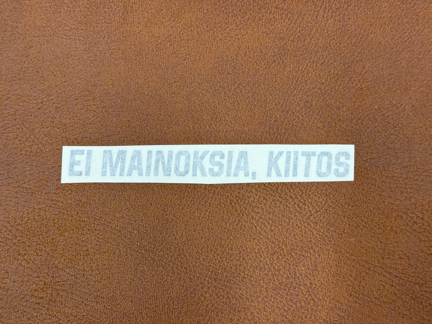 "Ei mainoksia" -tarra